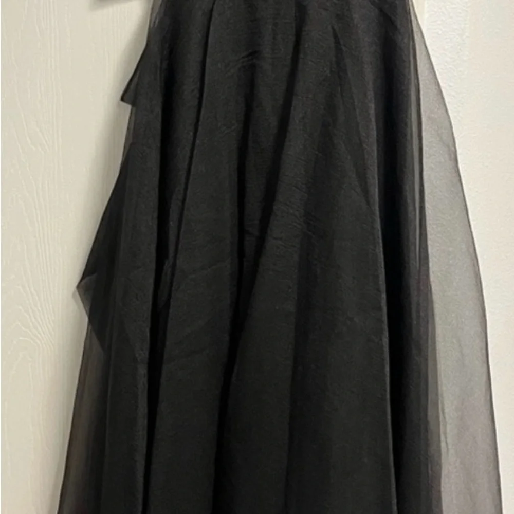 THEIA Teresa Strapless Draped Tulle Gown Size 2 $795 NWT!! - Picture 4 of 4